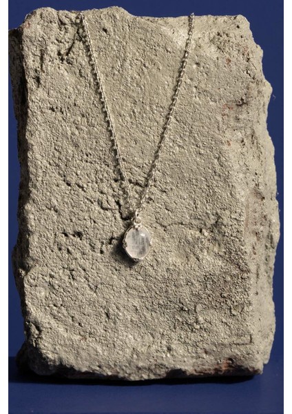 Doğal Ay Taşı Taşlı Minimal Gümüş Kadın Kolye Gümüş Rengi