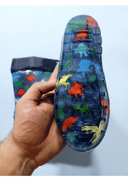 Çocuk Çizme Yağmur ve Kar Botu Soğuk Geçirmez Içi Kürklü modelleri