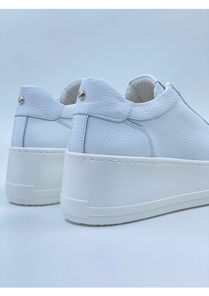 Kadın Nude Spor Ayakkabı Hakiki Deri Gizli Lastikli Yüksek Taban Sneaker fiyatları