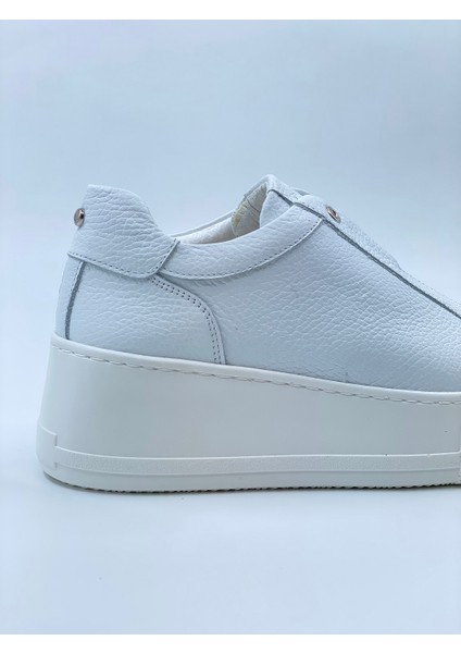 Kadın Nude Spor Ayakkabı Hakiki Deri Gizli Lastikli Yüksek Taban Sneaker fırsatları