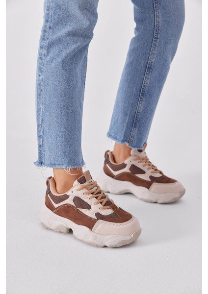 Kadın Kahve Poli Taban Kumaş Bağcıklı Sneaker