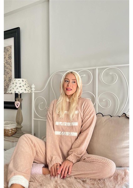 Kahve Three Line Desenli Kapşonlu Peluş Polar Pijama Takımı