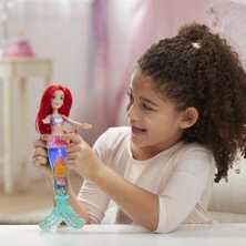 Hasbro Disney Prenses Işıklı Deniz Kızı ARIEL E6387