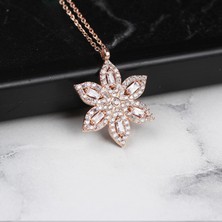 Glorria Gümüş Çiçek Kolye