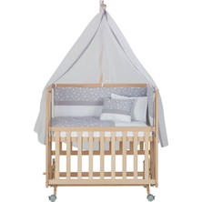 Babycom Naturel Boyasız 50 x 90 Anne Yanı 4 Kademeli Ahşap Beşik - Tekerlekli + Gri Yıldızlı Uyku Seti