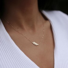 By Golden House Başak Kolye