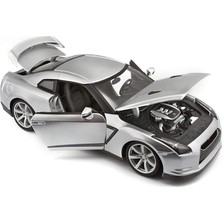 Bburago 1:18 Nissan Gt-R R35 2009 Model Araba