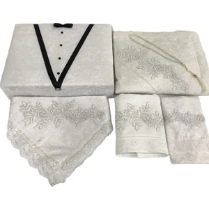 Lamazi Home Lamazihome Damat Figürlü Sandıklı Fransız Güpürlü Seccade Seti Bohça Takımı 6 Parça