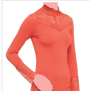 FSM1453 Kadın Modal Üzün Kollu Body Dantelli Bluz