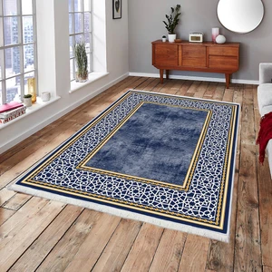 Bazaarforum Gold Serisi Deri Taban Saçaklı Salon Halısı 180 x 180 cm FM-2481