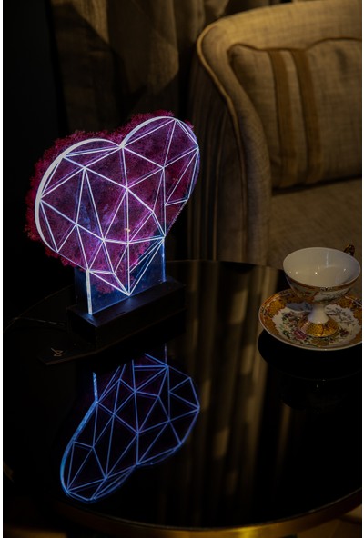 Benta Design 3D Polygon Kalpli Şoklanmış Yosun 3 Boyutlu Dekoratif LED Masa