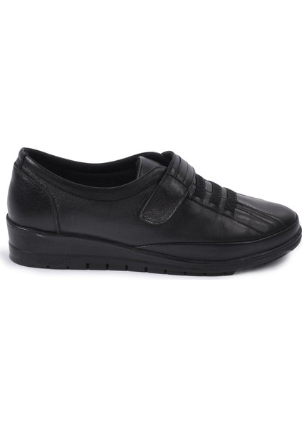 7679 Siyah Kadın Deri Günlük Ayakkabı fiyatları