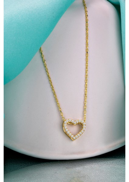 Gümüş Kalp Temalı Altın Kaplama Kolye