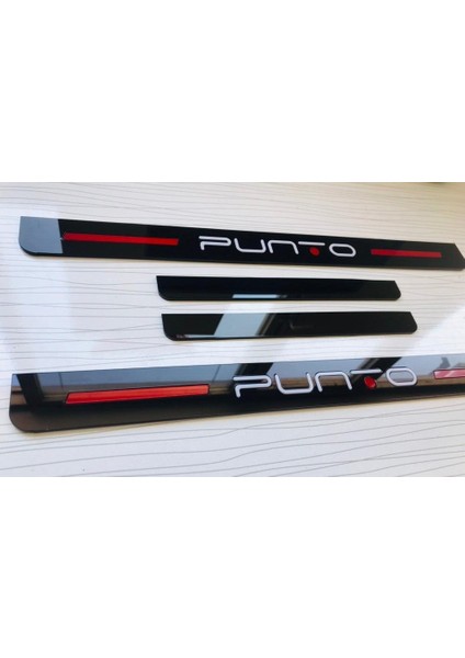 Fiat Punto Pleksi Kapı Eşiği Takımı fiyatları