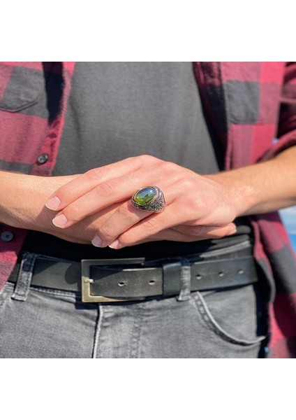 Özel Kesim Zebercet Olivin Yeşil Taşlı Gümüş Erkek Yüzük modelleri