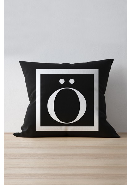 Ö Harfi Dijital Baskılı Kırlent Yastık Kılıfı 43x43 cm Sağlıklı ve Yumuşak Kumaş