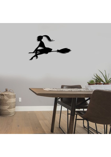 Süpürgeli Genç Cadı Duvar Oda Ev Aksesuarı Ahşap Tablo 50 x 29 cm