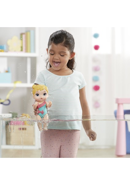 Hasbro Baby Alive Bebeğimle Banyo Zamanı