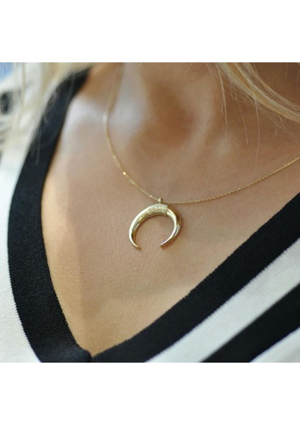 Büyük Boy Boynuz Kolye