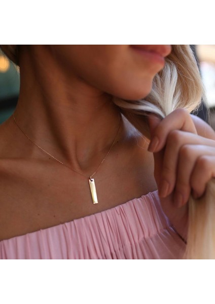 Dikdörtgen Plaka Kolye