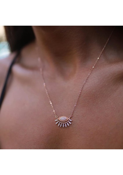 Taşlı Kirpik Kolye