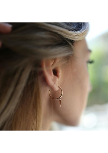 Büyük Halka Sivri Uç Küpe