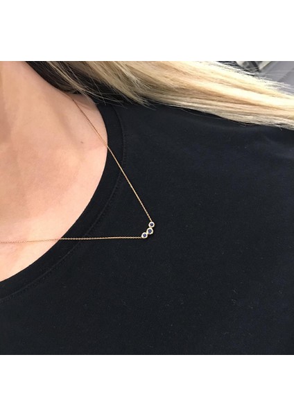 0.16 Karat Safir Tria Kolye