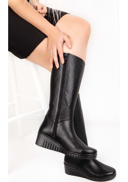 Kadın Deri Dolgu Topuk Klasik Çizme – Sıcak Astarı ile Kışın Şık ve Rahat Günlük Kullanım