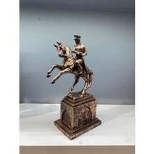 Peramari Atatürk Heykeli Bronz