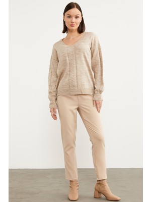 Sementa Saç Örgü Detaylı V Yaka Triko Kazak - Bej