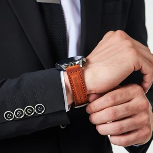 Samsung Galaxy Watch 4 / 5 / 6 44MM / 40MM / Galaxy Watch 5 Pro 45MM / Galaxy Watch 4 44MM / 40MM / Galaxy Watch 4 Classic 46MM / 42MM 47MM Active 2 40MM / 44MM Uyumlu Deri Kordon Kayış Hardal