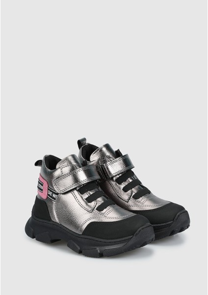 Platin Deri Kız Çocuk Bot fiyatları