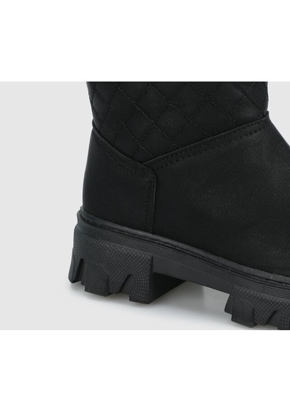 Siyah Kız Çocuk Bot indirimleri