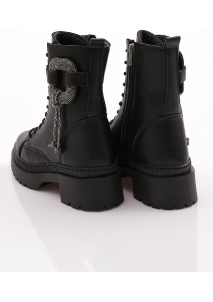 906023 Kadın Bot modelleri