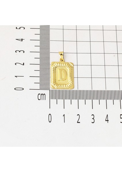 D Harf Kolye 14 Ayar Kare Altın Plakalı indirimleri