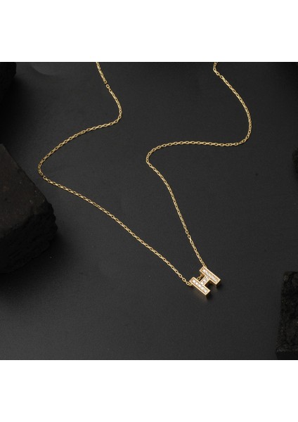 Taşlı H Harfli Minimal Harf Kolye Altın fırsatları