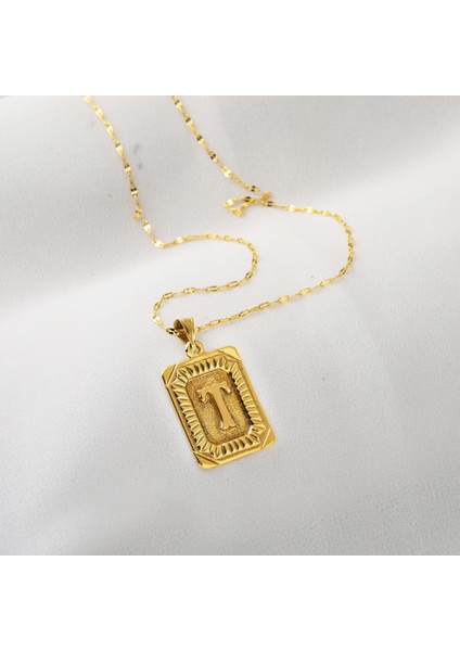 14 Ayar Altın T Harf Kolye Kare Plakalı modelleri