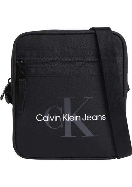 Calvin Klein Postacı Çantası