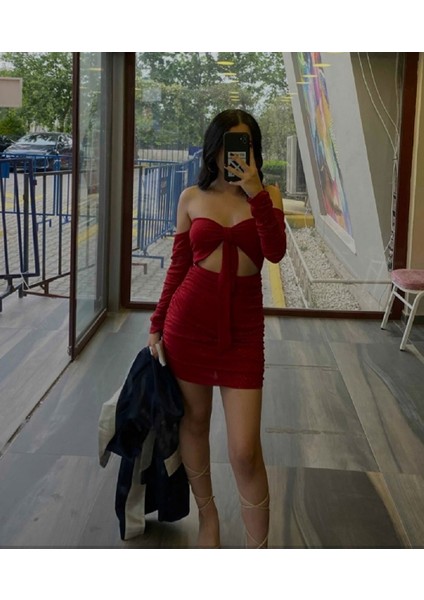 Rosy Livei N Style Siyah Vekırmızı Secenekli Straplez Kesimsimli Kumaştan Öndenfiyonklu Elbise fiyatları