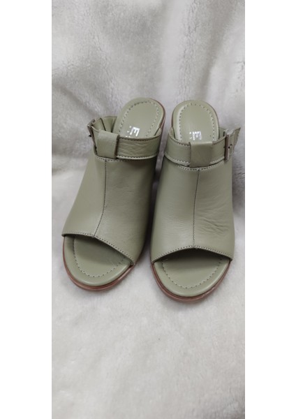 Çiğdem Deri Topuklu Yeşil Terlik - Yeşil - 38 - ST02707-13801 indirimleri