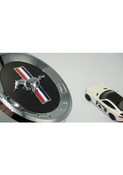 Ford Mustang Bagaj Yuvarlak Panel 3m 3D Krom Abs Logo Amblem