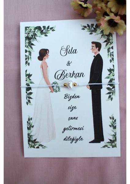 40 Adet Kişiye Özel Kartlı Şans Bilekliği - Kına Hediyesi - Kına Hatırası - Nikah Hatırası - Bride Hediye fırsatları
