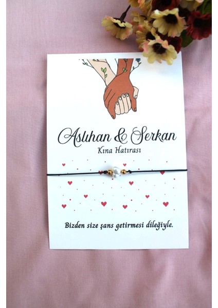 40 Adet Kişiye Özel Kartlı Şans Bilekliği - Kına Hediyesi - Kına Hatırası - Nikah Hatırası - Bride Hediye indirimleri