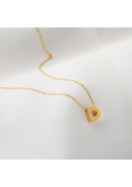 D Harfi 14 Ayar Altın Taşsız Minimal Harf Kolye modelleri