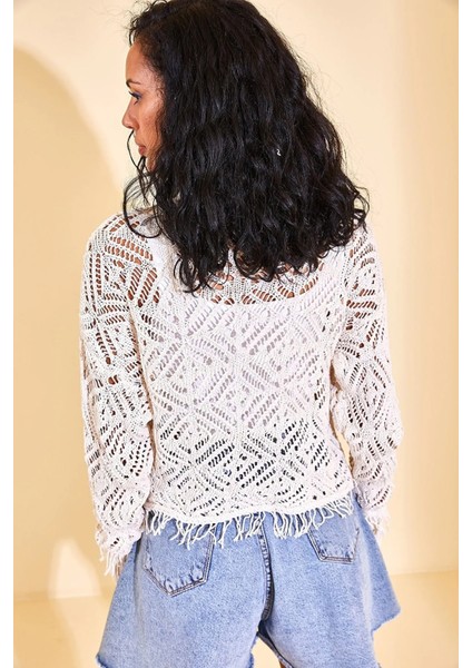 Kadın Ekru Püsküllü Mevsimlik Crop Hırka modelleri