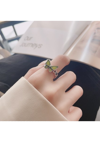 S925 Ayar Gümüş Renk Değiştiren Küçük Kelebek Ajur Tasarımlı Açık Uçlu Yüzük (Yurt Dışından) indirimleri