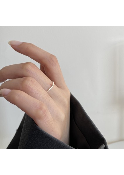 Düzensiz Dokulu Yüzük, S925 Ayar Gümüş Küçük ve Narin Yüzük (Yurt Dışından) fırsatları