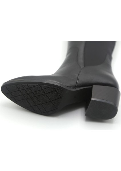 1928158 Kadın Deri Çizme modelleri