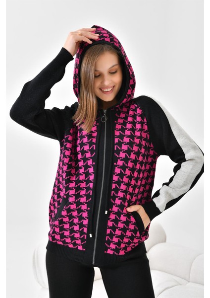 Kadın Kapşonlu Kazayağı Desenli İkili Takım Siyah Ekru 20536 indirimleri