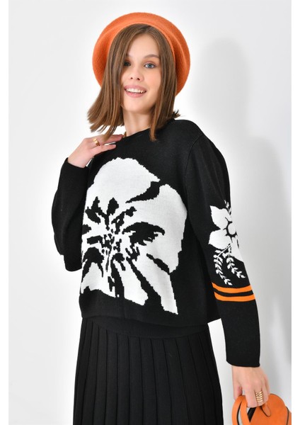 Kadın Çiçek Desen Detaylı Etekli Takım Siyah 20125 fırsatları